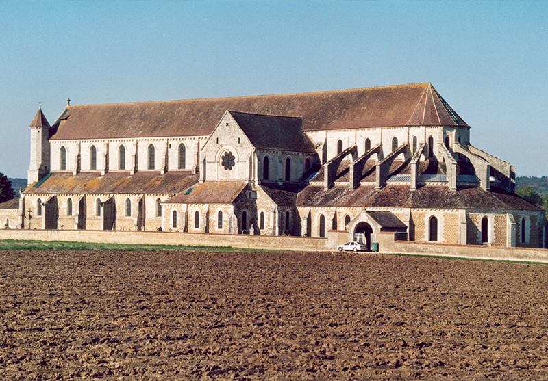 L'abbaye cistercienne de Pontigny, à 10 minutes de Chablis